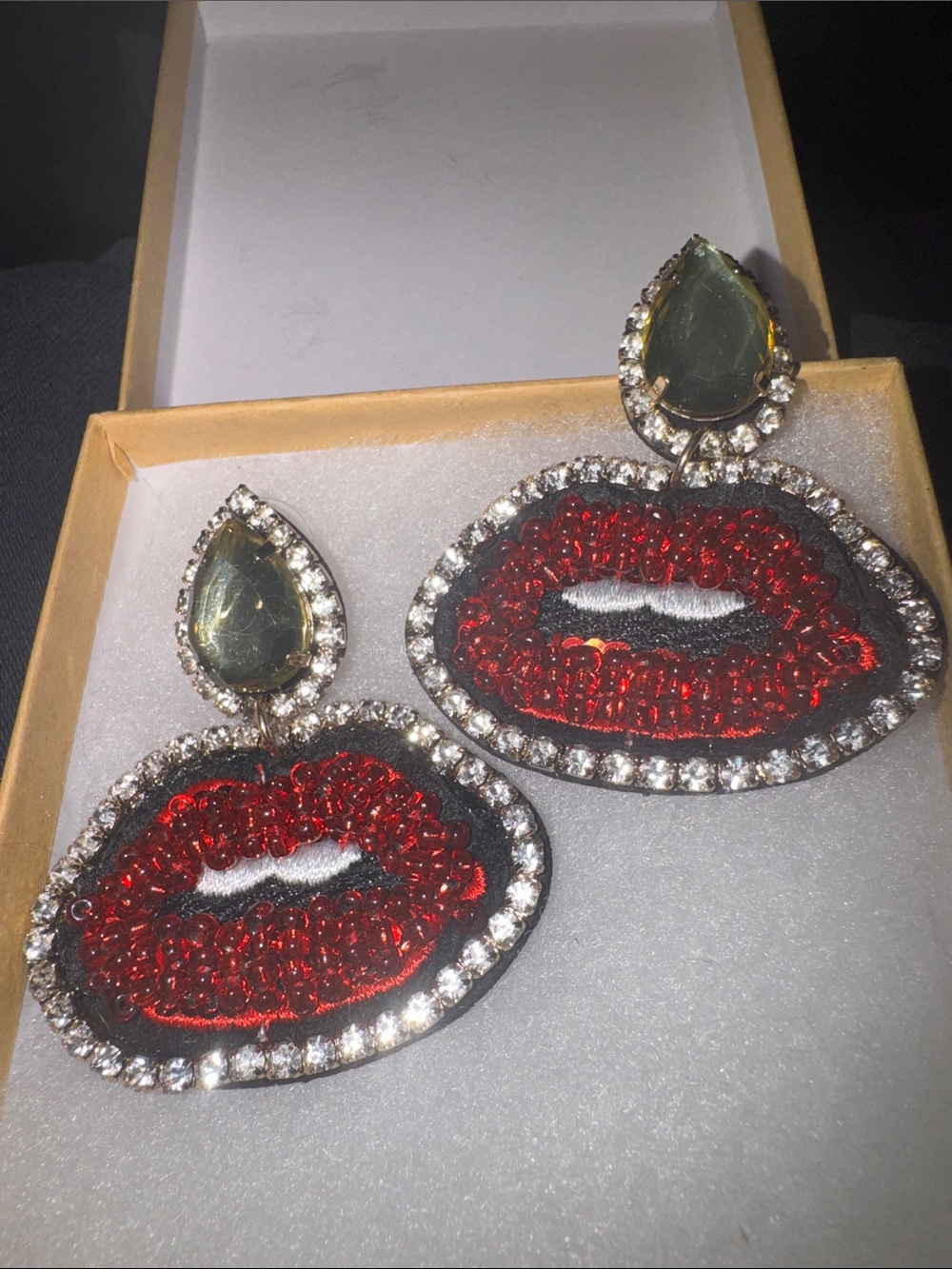 Red beaded and clear stoned drop LIP 👄 earrings. NNW